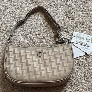 lululemon athletica Beige city essentials mini shoulder bag nwt